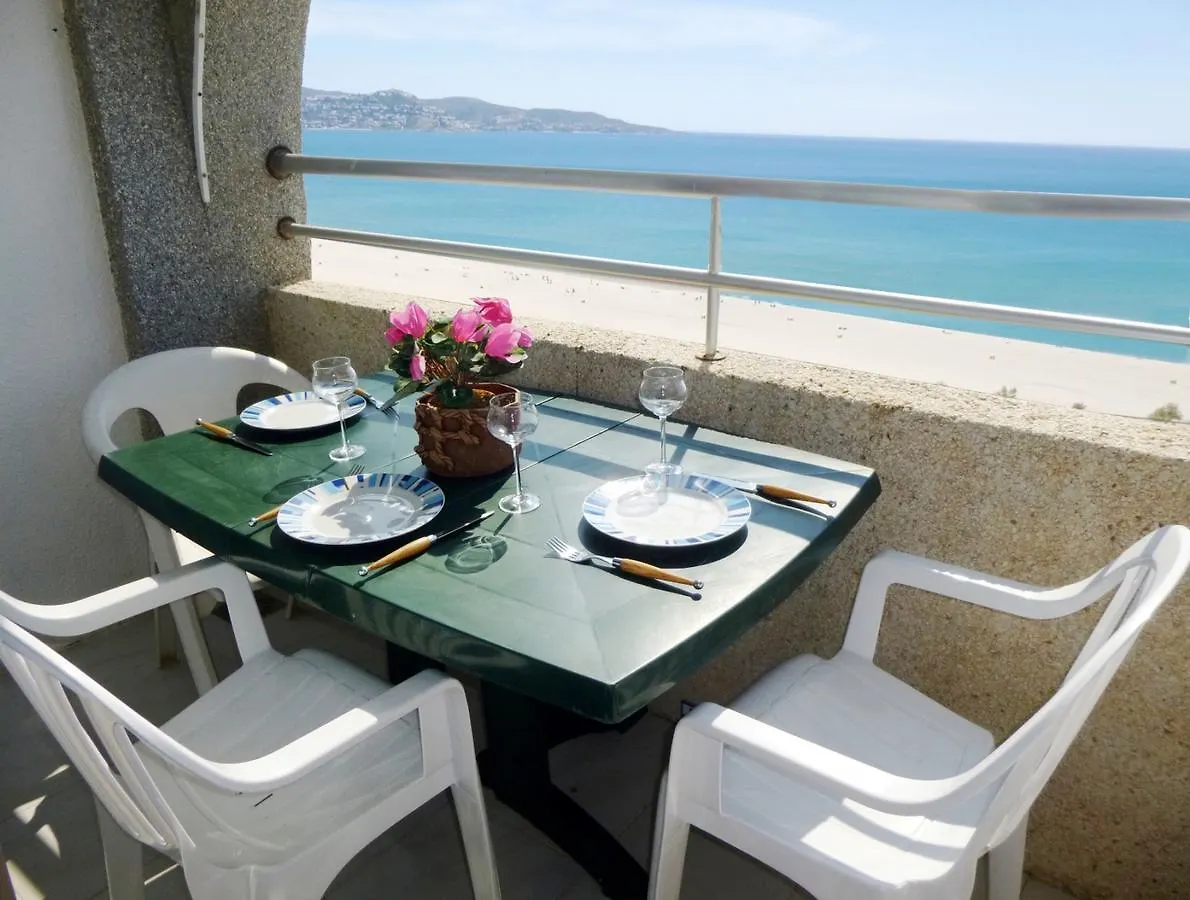 Apartment Basic Comfort Studio Miami 17º 0110 Empuriabrava Spain